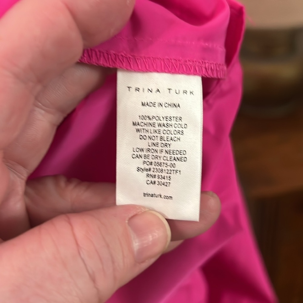 Trina Turk Hot Pink Krisha Top. NWT large. - Picture 7 of 9